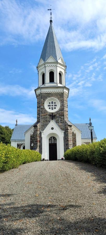 Mysigt Hus I Liten By Naera Havet Ystad község Kültér fotó